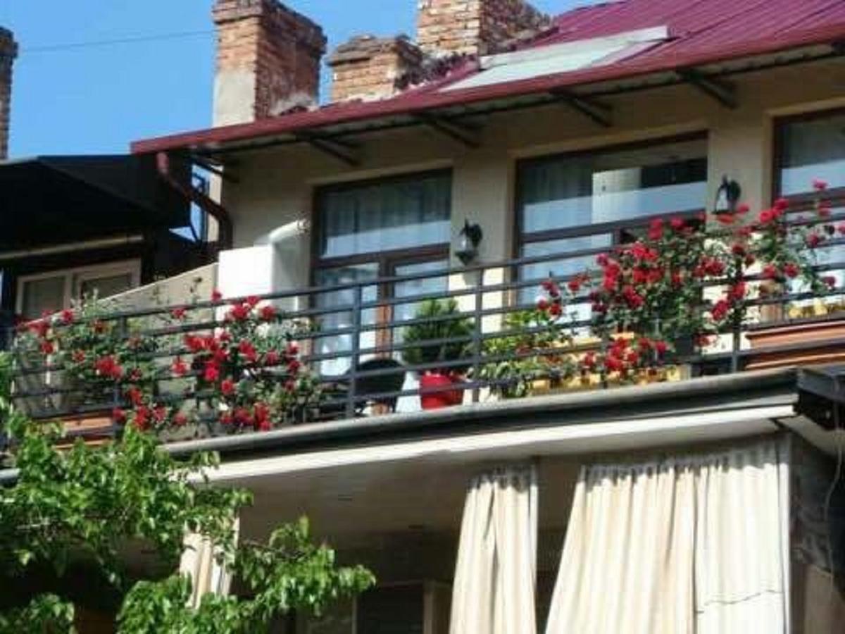 Luxury 4 Bedroom Apartment #1 In The City Center Of Tbilisi Exterior foto